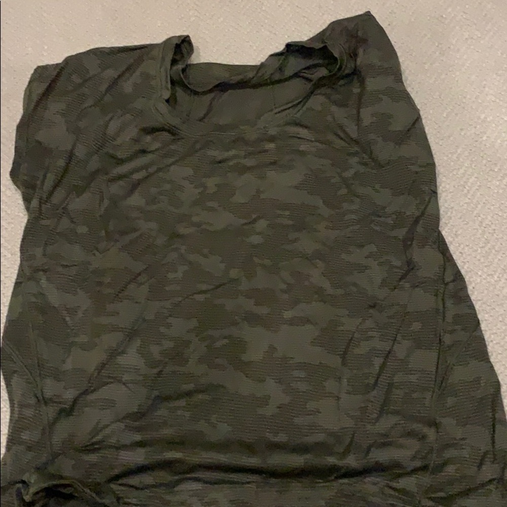camo lululemon lightweight shirt